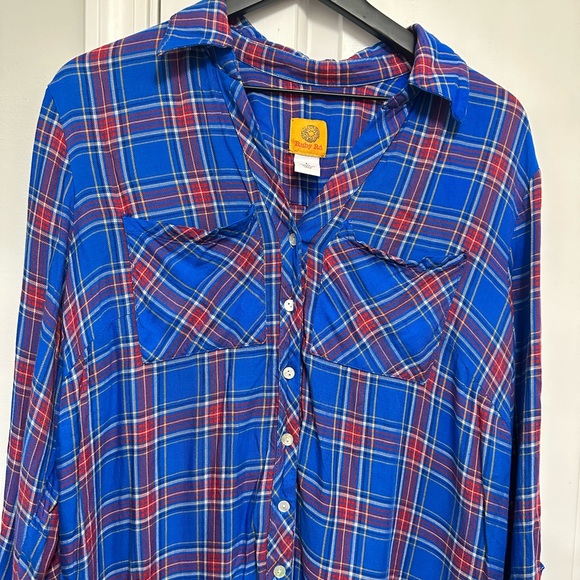 Worn one time only soft tunic fit women’s flannel - Picture 4 of 9